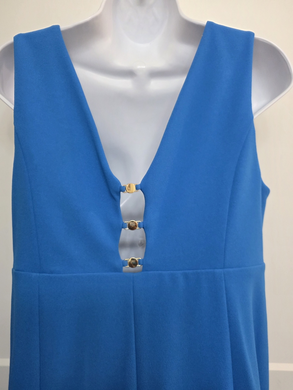 DKNY Classic V Front and Back Blue Dress - Picture 10 of 11